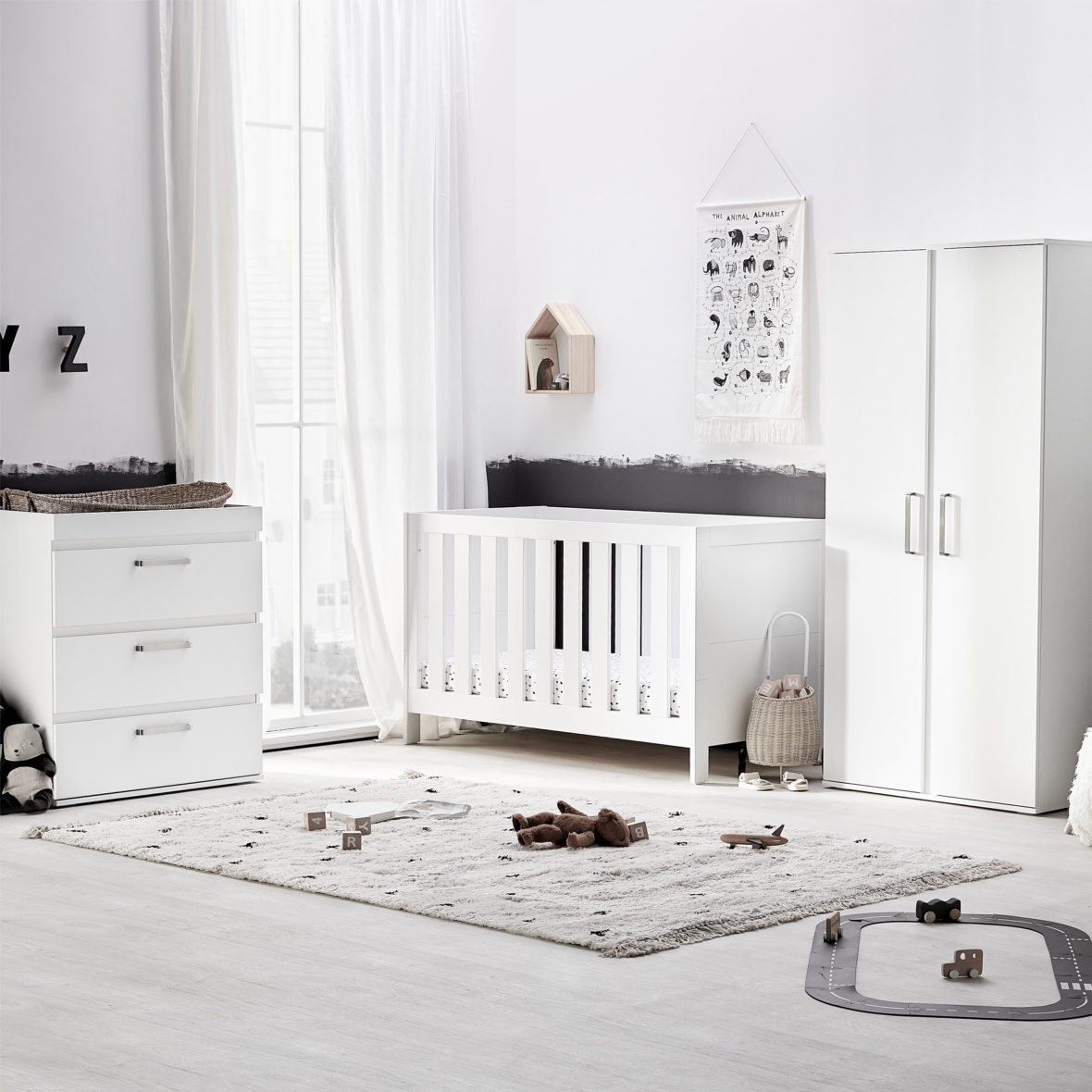 Silver Cross Finchley 3 Piece Furniture Range- White